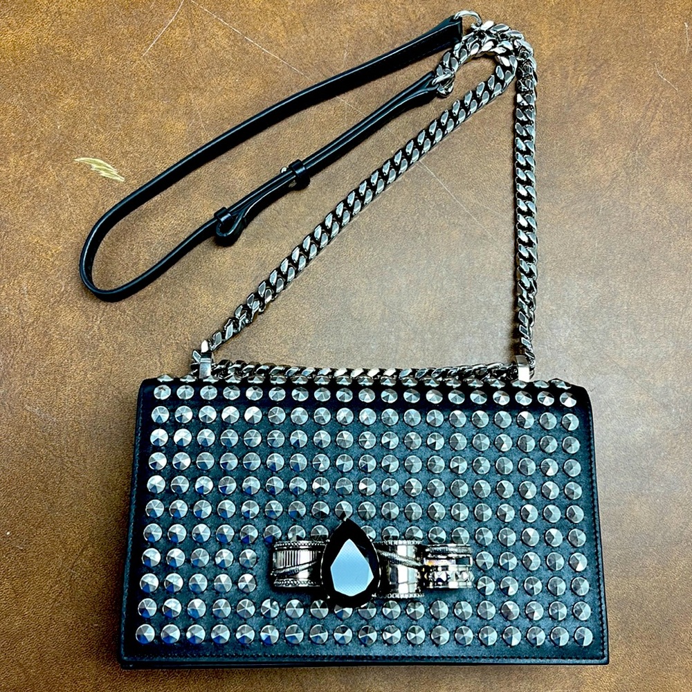 Alexander McQueen leather Crossbody with silver chain strap
